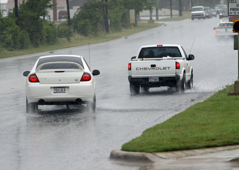 Heavy rains sweep through Central Texas